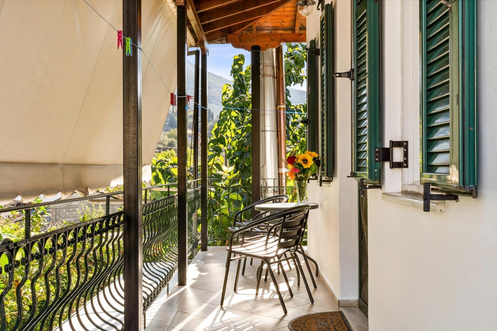 Verani Residence Parking Balcony Playground Sívros 외부 사진